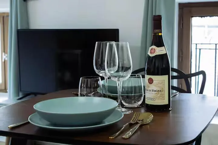 Suite Crystal Лион