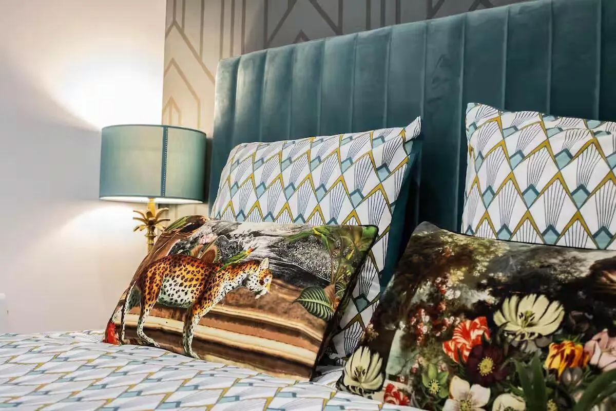 Apartment Suite Crystal Lyon